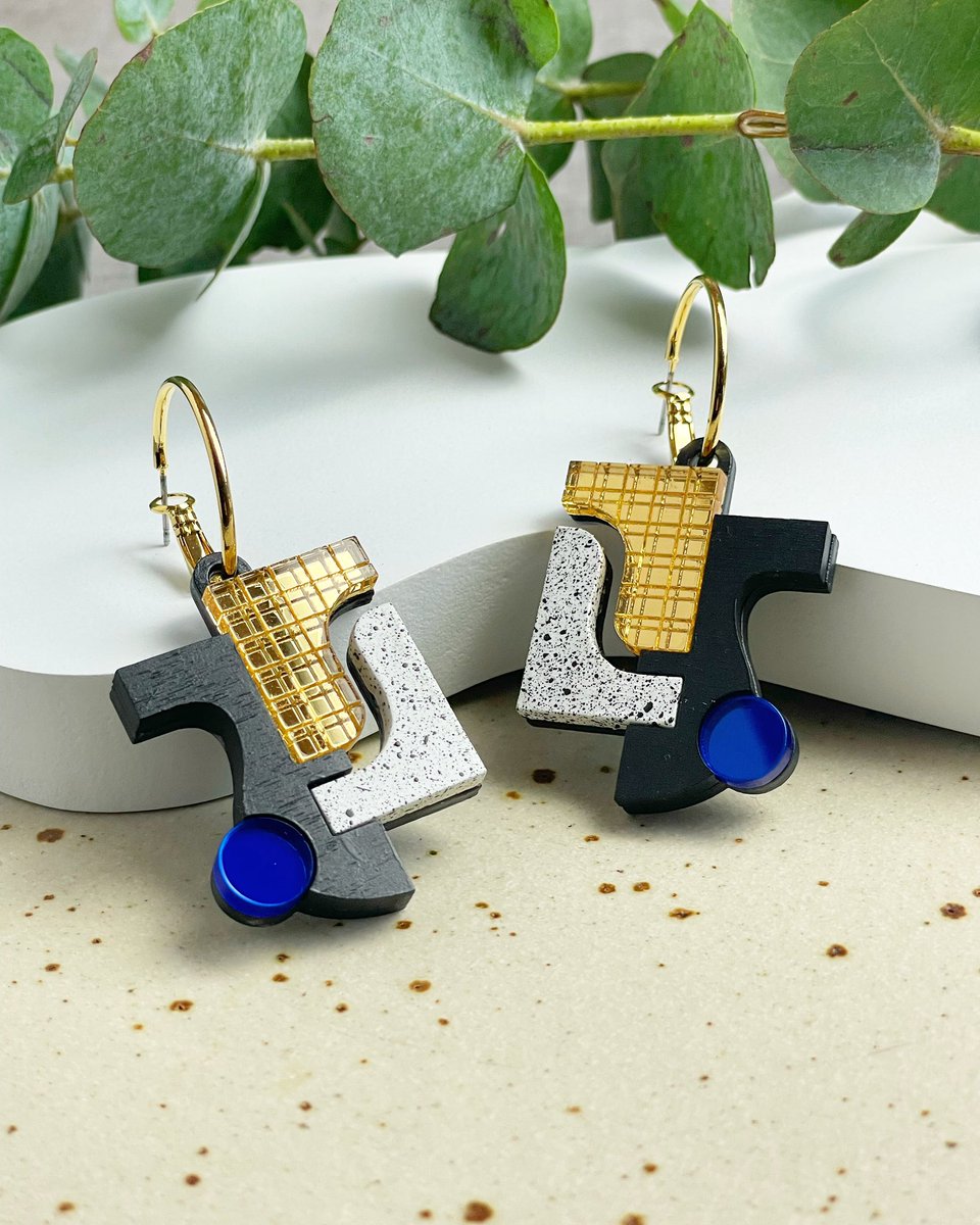 MYSTICFORMS's tweet image. Refresh your look with our iconic SPLASH hoops from City Pop Collection 💙✨ These cool hoops are the perfect statement piece to jazz up your spring outfit🌱🎶
Easy to wear and guaranteed to stand out, they'll elevate any ensemble with their eye-catching design👀🌟
#springedit