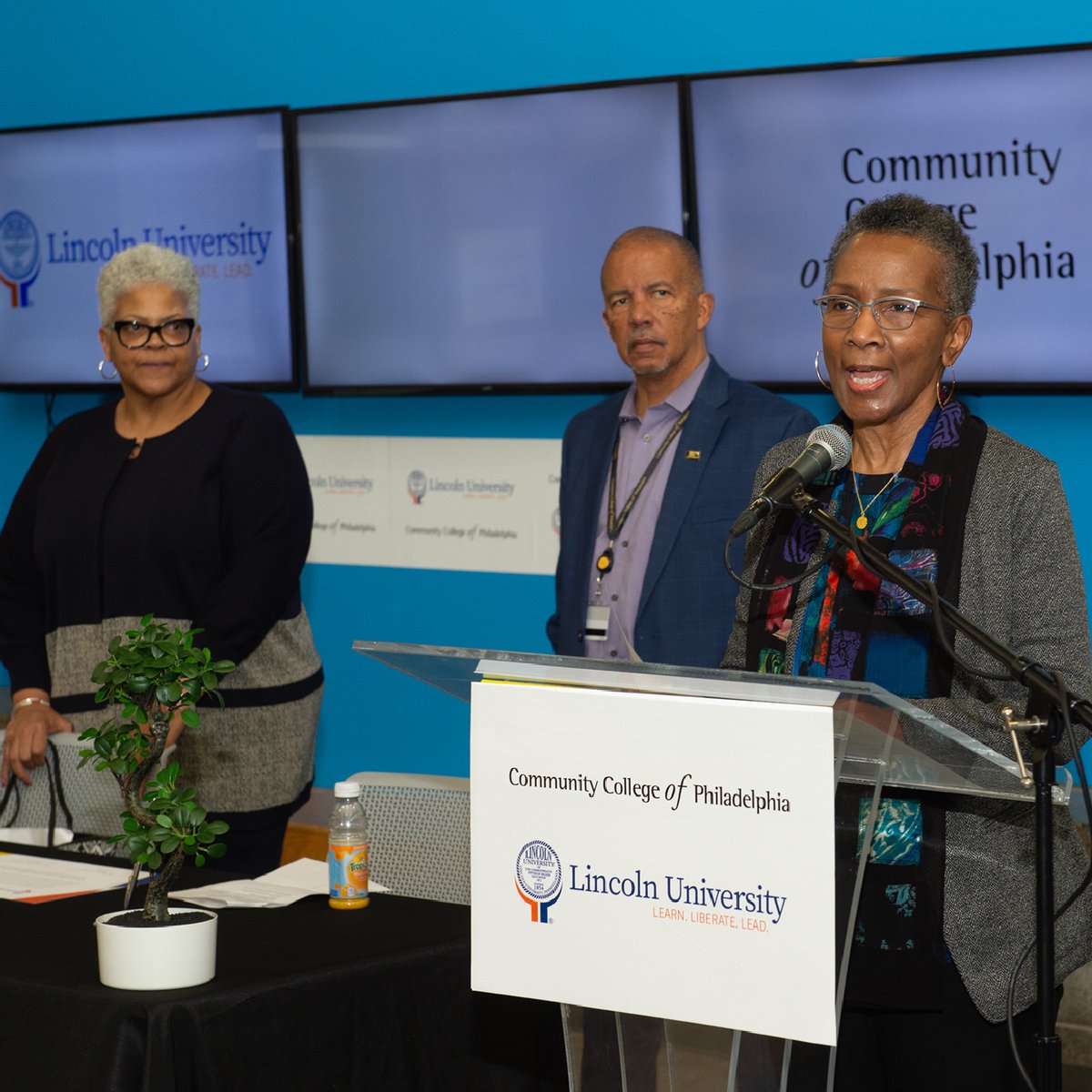 Community College of Philadelphia and Lincoln University celebrated a partnership that will enable students to pursue an in-demand career, graduate with a Nursing degree in under 2 years, and serve the health care needs of our community.