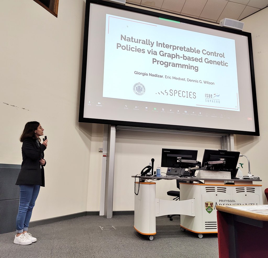 EricMedvetTs's tweet photo. @malganius and @GNadizar just presented their works at the #bestpaper session of #eurogp at @EvostarConf. Both gave great talks and I am proud to have been a coauthor of both papers. 👏🏼👏🏼👏🏼 (A bi-thanks to @SPECIESsociety, which supported them at @ISAE_officiel and @UniTrieste). https://t.co/ewlOSSqhuS