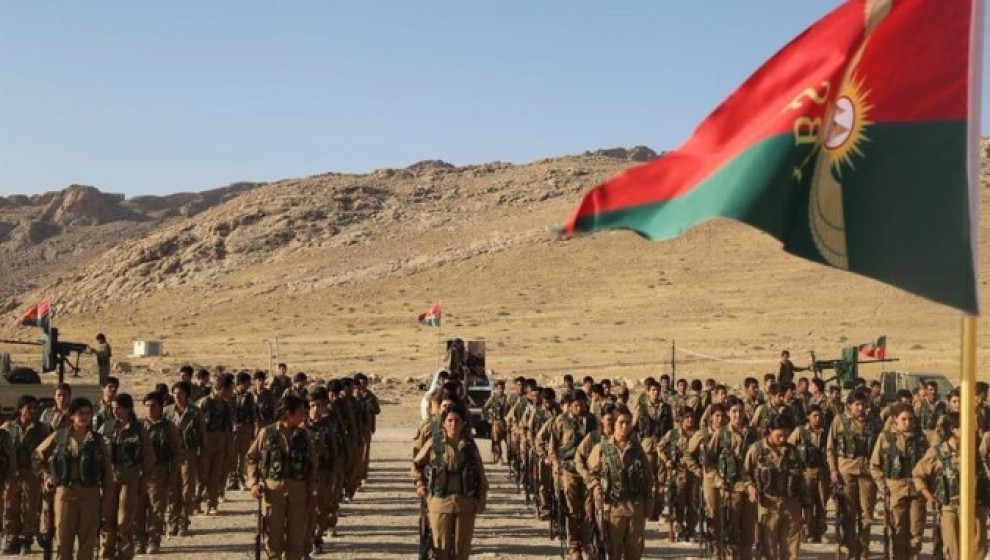 YjsMedya's tweet photo. Bu nasname û temsiliyeta nirxên mirovahiyê. Zayîna Rêber APO bu hêviya têkoşîna azadiyê a hemû gelên bindest. Zayîna Rêber APO jibona hemû gelên ku di oxira nirx û pîroziyên civakê de têkoşîn dikin û berxwedidin bû serdemekê nû ya têkoşeriyê. Bû mizgîniya siberoja hêviyê. https://t.co/LI8eAU8ygY