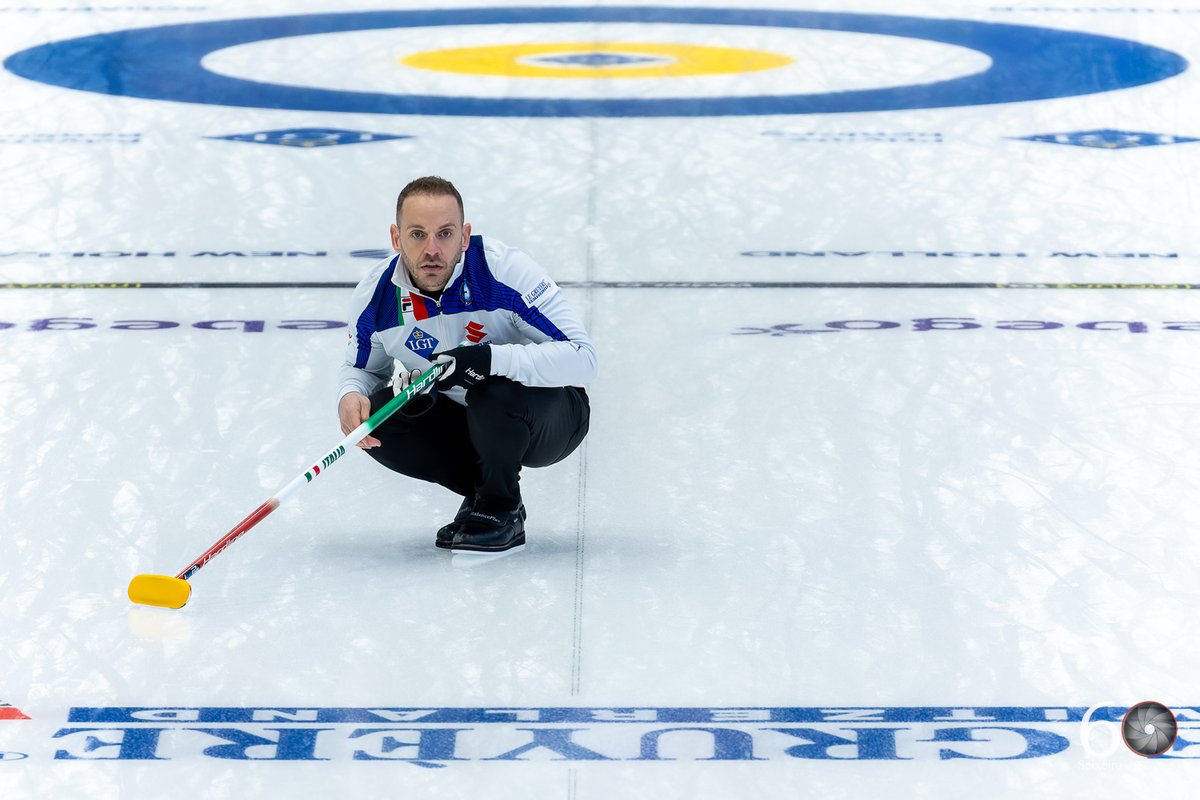 L'Italia del #curling incamera una vittoria e una sconfitta nella quinta giornata dei Mondiali maschili di Schaffhausen (Svizzera). In mattinata Joël Retornaz, Amos Mosaner, Sebastiano Arman e Mattia Giovanella (ai quali è aggregato Francesco De Zanna come riserva) sono stati…