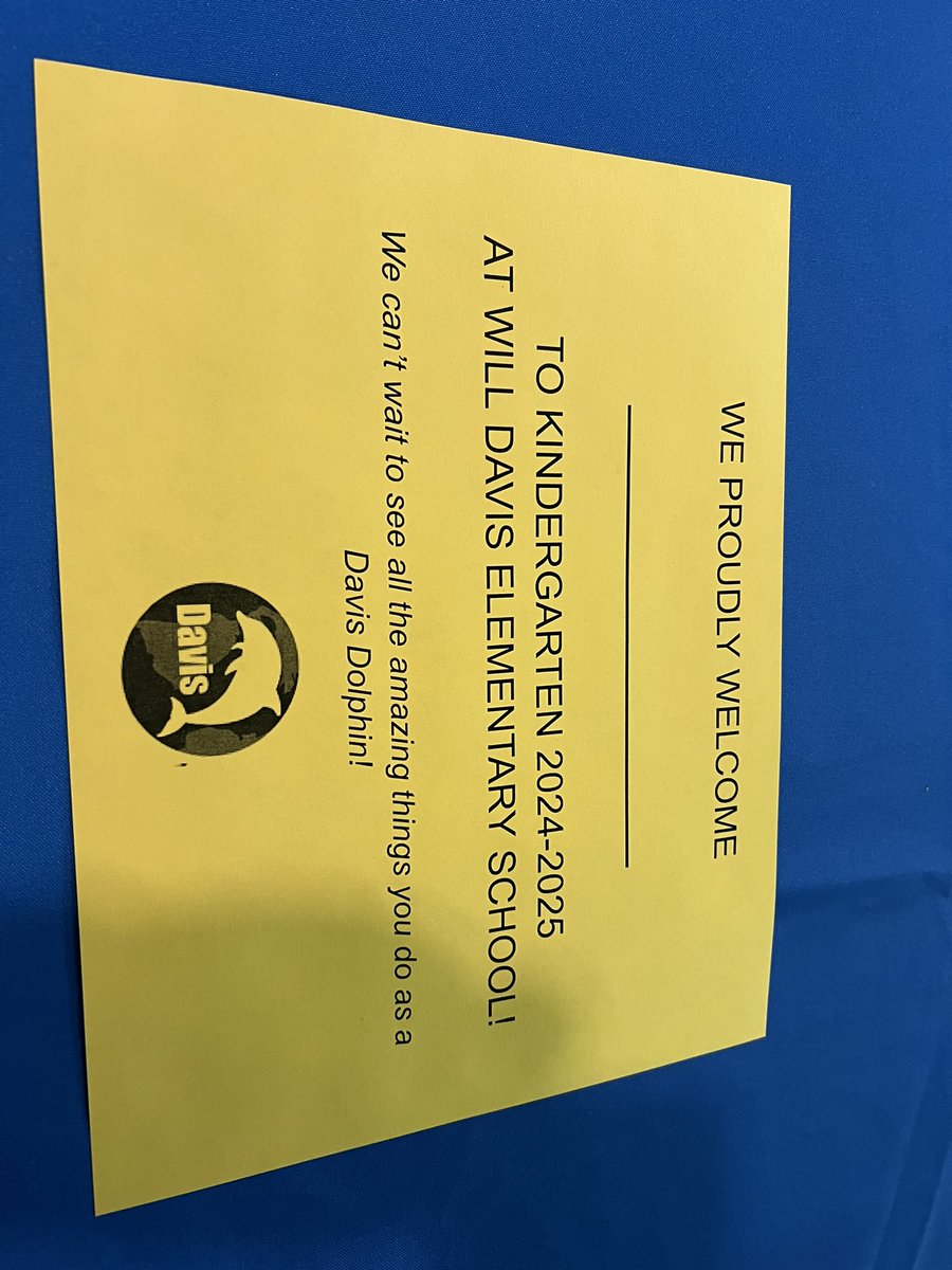 WillDavisElem's tweet photo. It is commitment day/Early Learning Day at Davis Elementary. We can’t wait to welcome our new students! @AustinISD https://t.co/m2VuwDcIVu