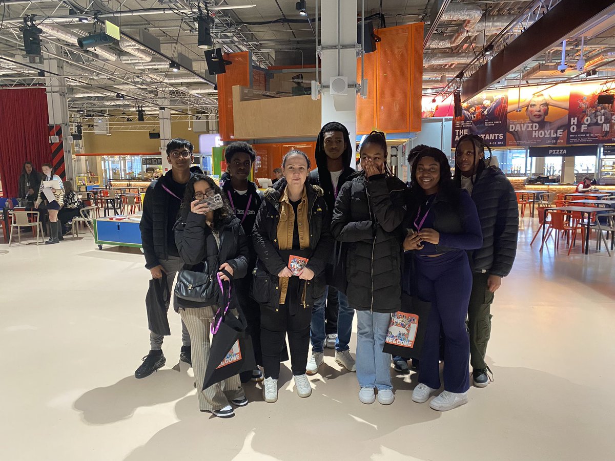 We had a brilliant day at @factoryintl. These students have been involved in the Manchester Young Academics programme and today were exposed to possible careers in their city. The students presented their ideas for an event they could host. Thank you @UoMSchools.