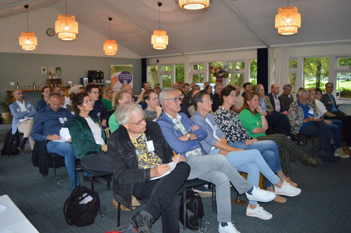 10-4-'24 De BioAcademy Inspiratiedag! Voor partners, relaties, leden van BioNederland, Biohuis en Biowinkelvereniging én geïnteresseerden. Meld je aan en kom werken aan Bio Verbanden met Jan Plagge en doe inspiratie op uit de sterke ketens van Bioland👇
bioacademy.nl/aanbod/bioacad…