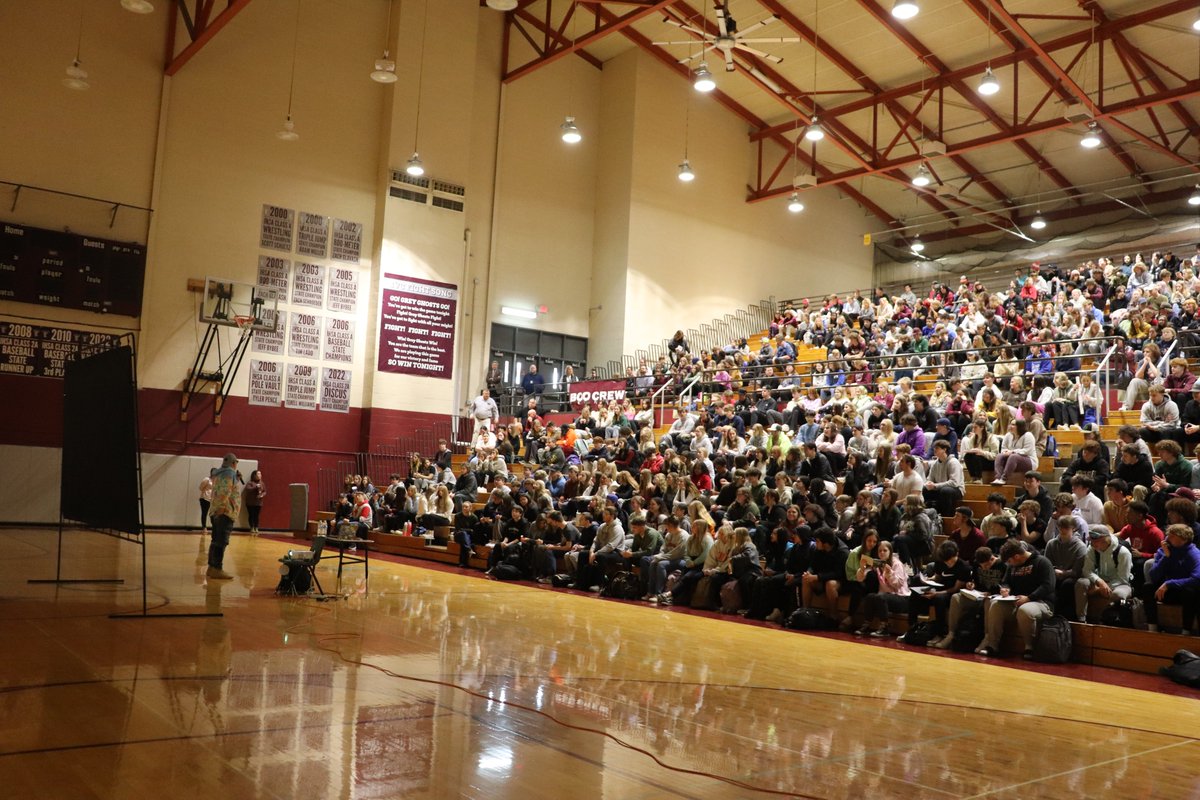 We want to send a huge thank you to Michael DeLeon for educating, spreading awareness, and promoting drug & alcohol prevention in our schools today. 
Our students did an exceptional job investing in what Michael had to say. @SteeredStraight