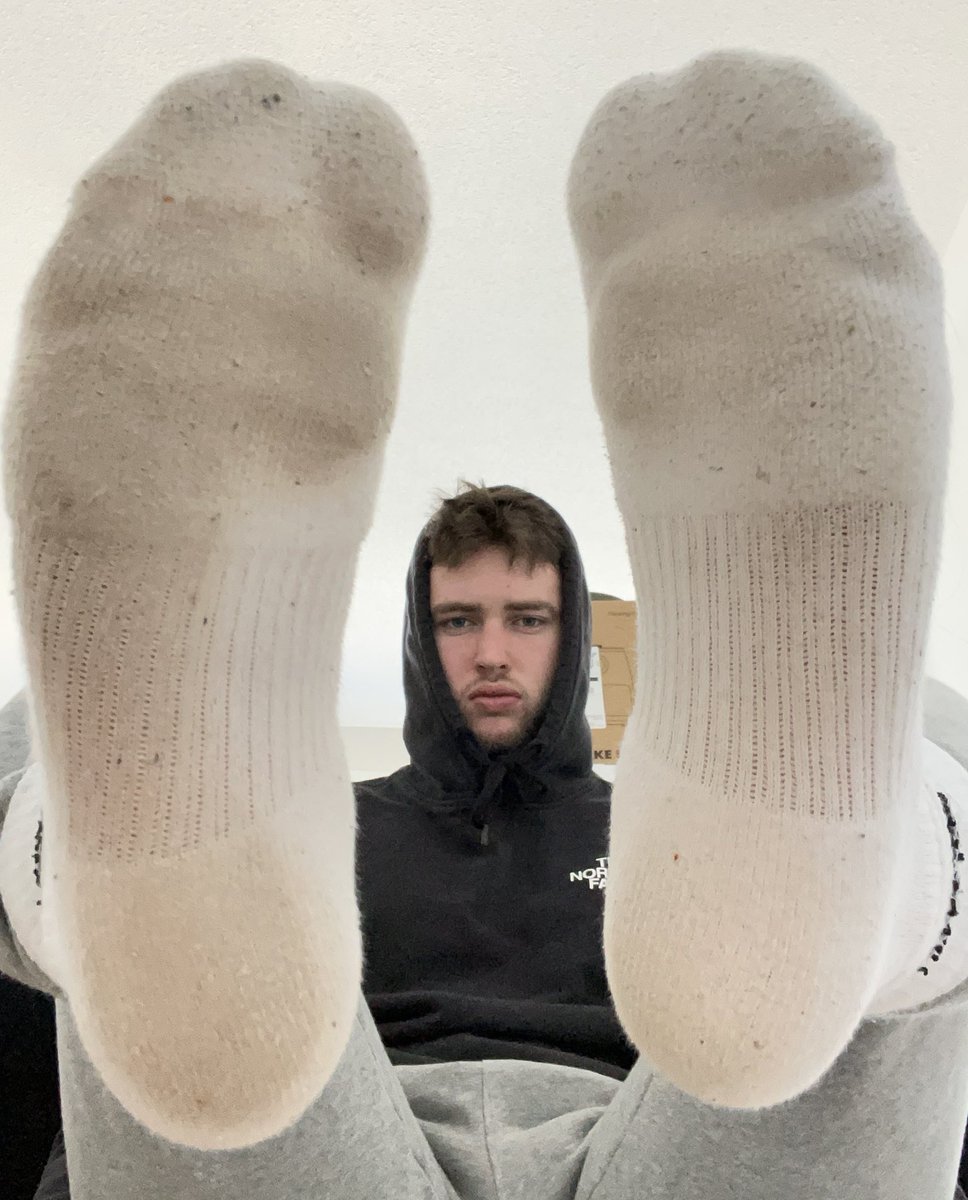 The sweaty socked feet of @AlphaGodJake10 are ready to smother your face 😈