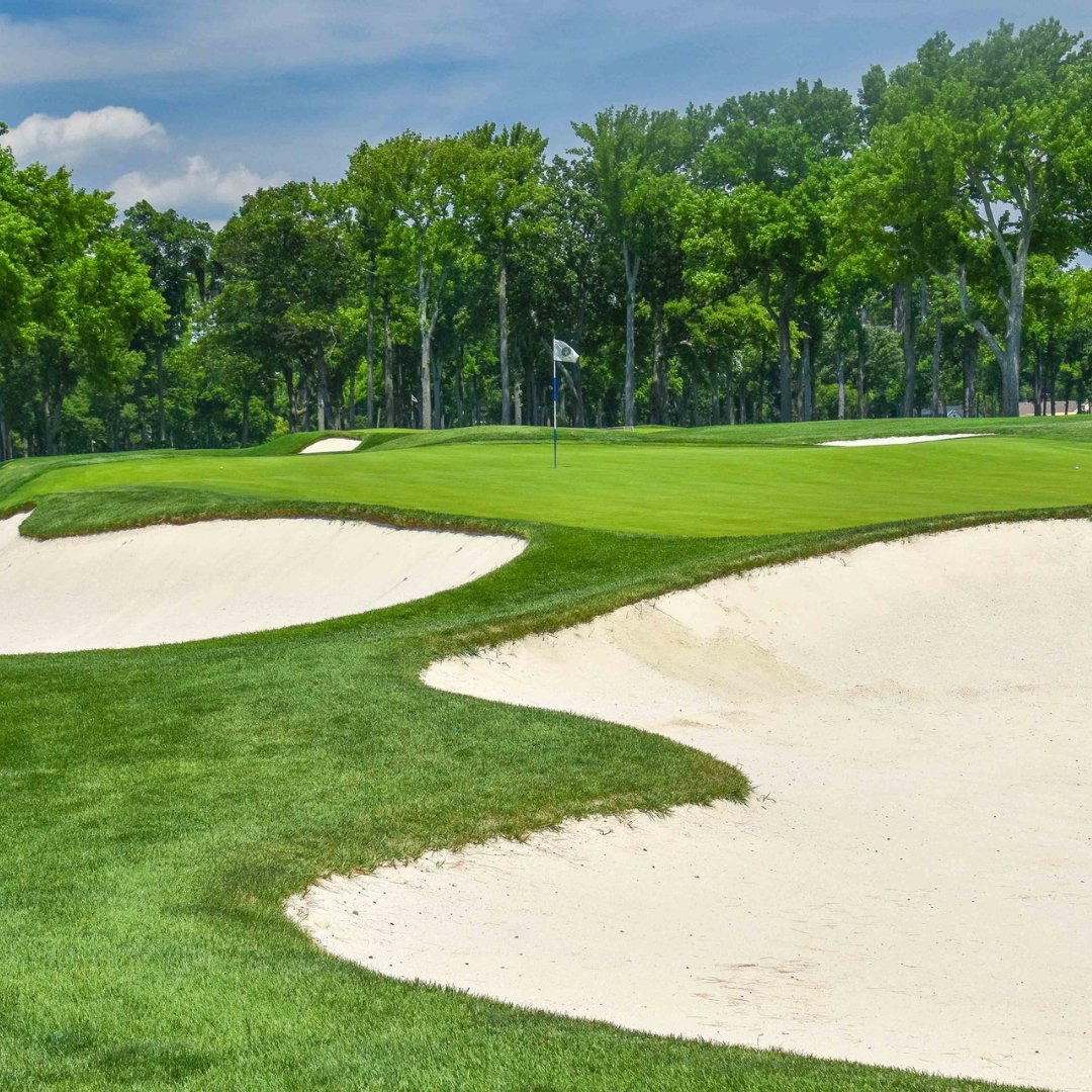 - TOP 100 USA - 19th - Winged Foot (West) - Mamaroneck - New York Does Winged Foot have the best greens in the USA? Tell us the best green you've played on in the comments 📷 @patrickjkoenig #WingedFoot #Mamaroneck #USA #NewYork #golfgin #edenmill