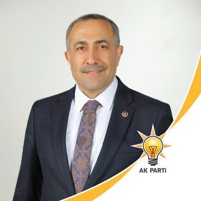 En başta ben bu kararı kabul etmiyorum deseydi Van’da alnı açık gezecekti. Şimdi ne mazbata ne de onur kaldı…