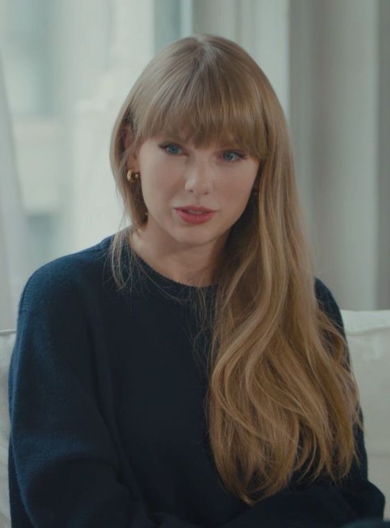 hourlyswift's tweet photo. https://t.co/luTNkUxqhA