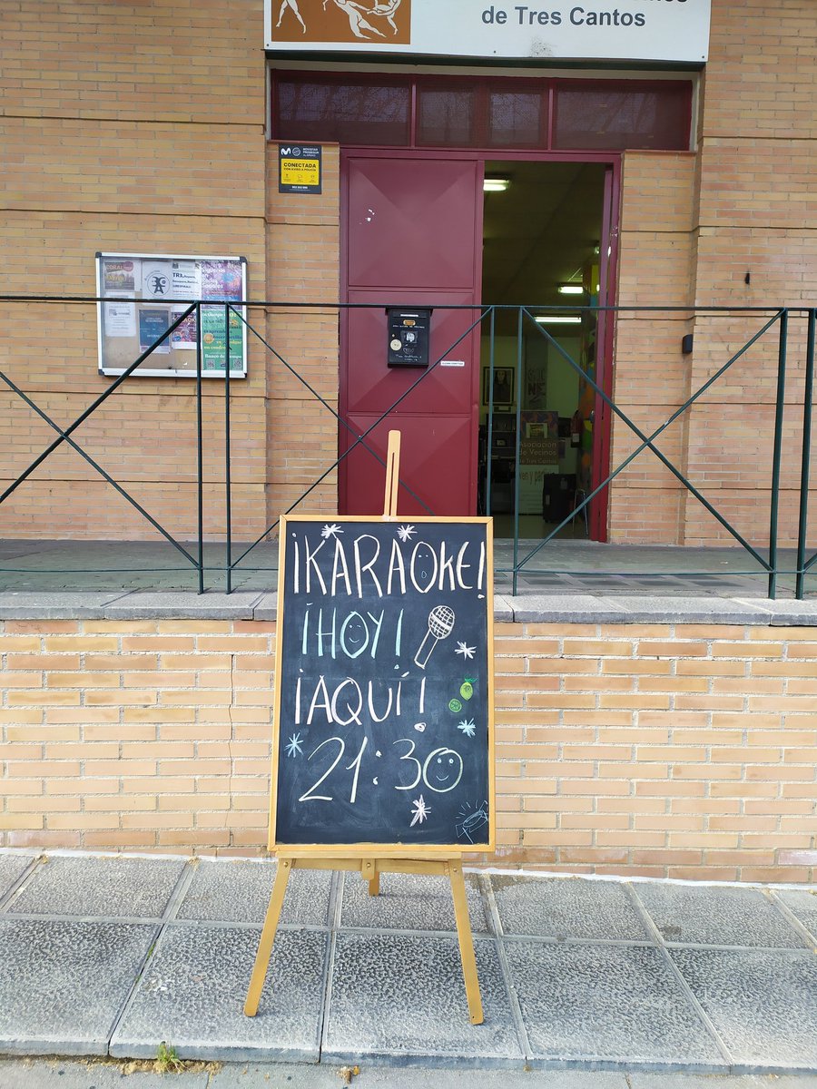 pcarro76's tweet photo. @AVColmenarViejo Ojalá en #TresCantos una A de Vecinos comprometida, crítica y activa contra el Gobierno Local y la dejadez en muchos Sectores y zonas degradadas, la carencia de servicios en vez de la actual directiva con necesidad de notoriedad para su propio beneficio... @AVVTresCantos https://t.co/NbVfEAwbNz