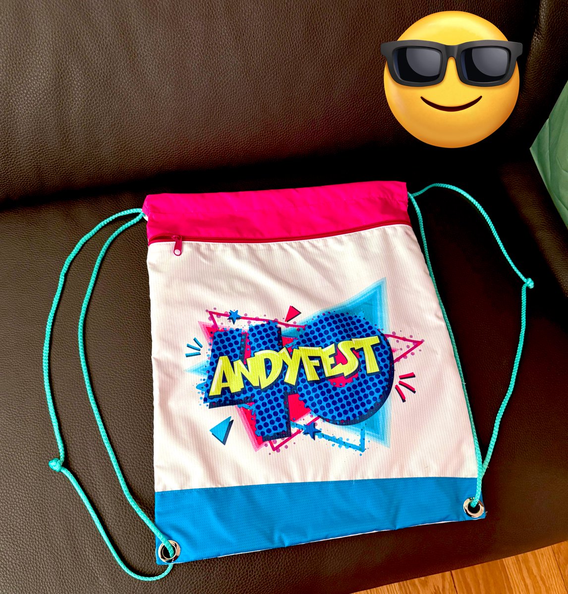 and_ml's tweet photo. @SoyNoeRoa @GetIndecent Casi listos! 😎 https://t.co/FShBks6JY4