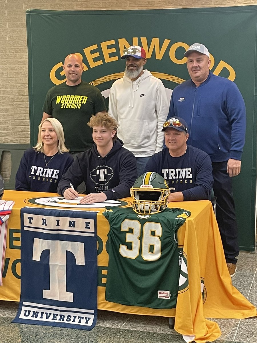 Congratulations Cole Basey! Cole will be continuing his academic and athletic careers at Trine!