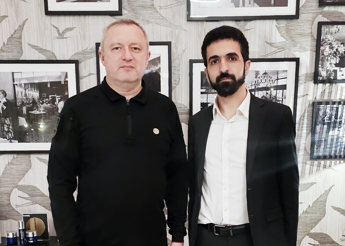 Delighted to meet again with @IbrahimOlabi, Chief Counsel @TRPUkraine, to discuss furthering our joint efforts in advancing the prosecution of #RussianWarCrimes in foreign jurisdictions. National investigations conducted outside Ukraine are an indispensable element of our…