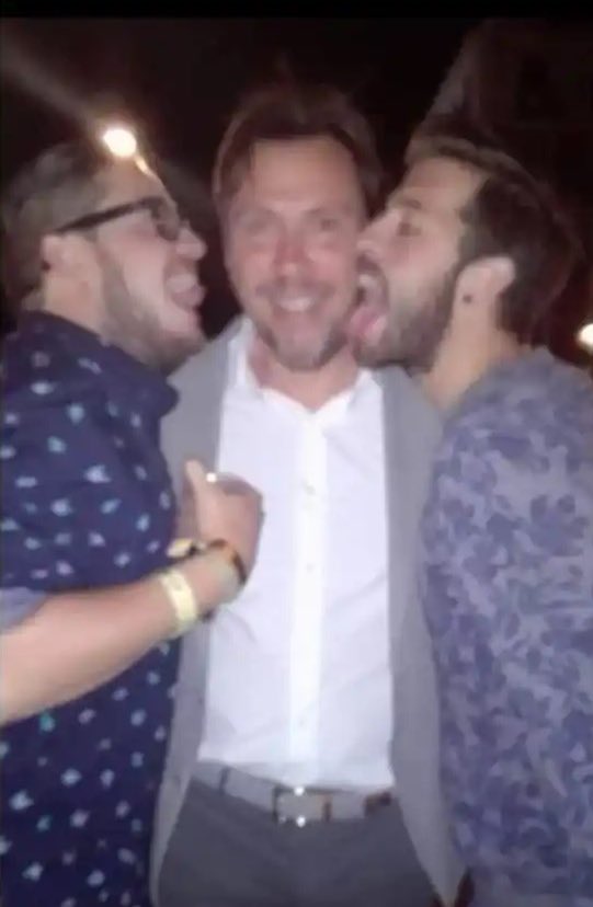 Dicen que Oscar Puente quiere borrar esta foto de las redes y apunta a una lista todo el que la comparta… Con cariño que os conozco 😁