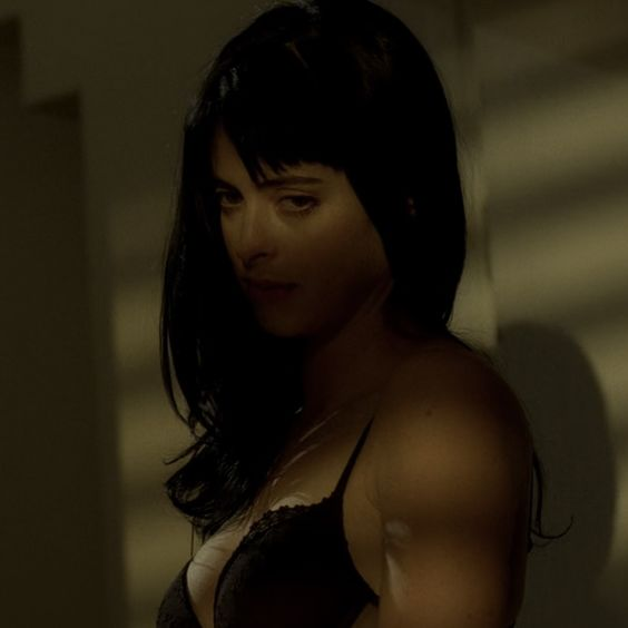 TheCinesthetic's tweet photo. jane margolis - breaking bad https://t.co/XUKhp7SeL5