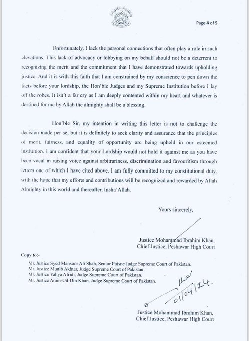 Another Letter came to the CJP #JusticeQaziFaezIsa.
This time the Chief Justice of #Peshawar High Court wrote A Letter,
He complained of Favoritism in The Appointment of Judges in the Supreme Court and also complained of Discrimination against Khyber Pakhtunkhwa.
He further said