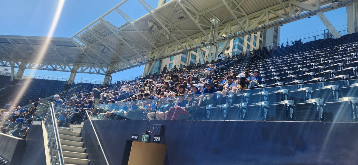 RonRinger4's tweet image. LMSVSD is in the house
#For the gaithful