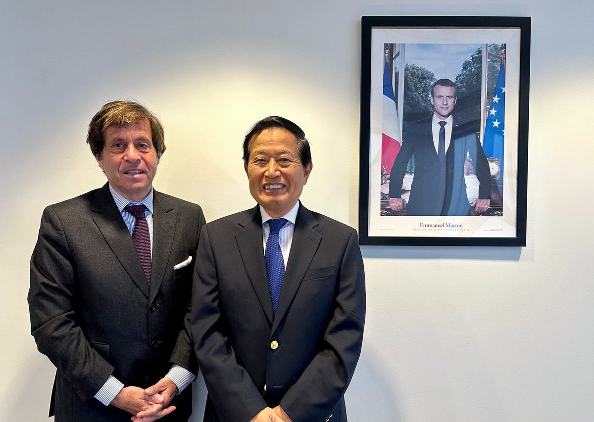 Meeting with Yukio Takasu, UN Special Adviser on Human Security, to discuss the necessity to tackle the global crises with a nexus based on the 3 UN pillars: peace & security, sustainable development and human rights.