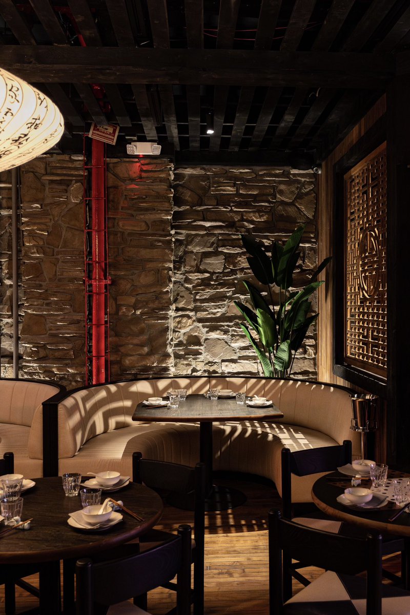 Meet #GrandmasHome, the new family-owned and operated Chinese restaurant serving traditional homestyle cooking of Hangzhou in a modern setting.   Learn all about Grandma's Home and make your reservation: bit.ly/43IcVfm   📍56 West 22nd Street 🕚 Open Tues - Sat, 5-9:30pm
