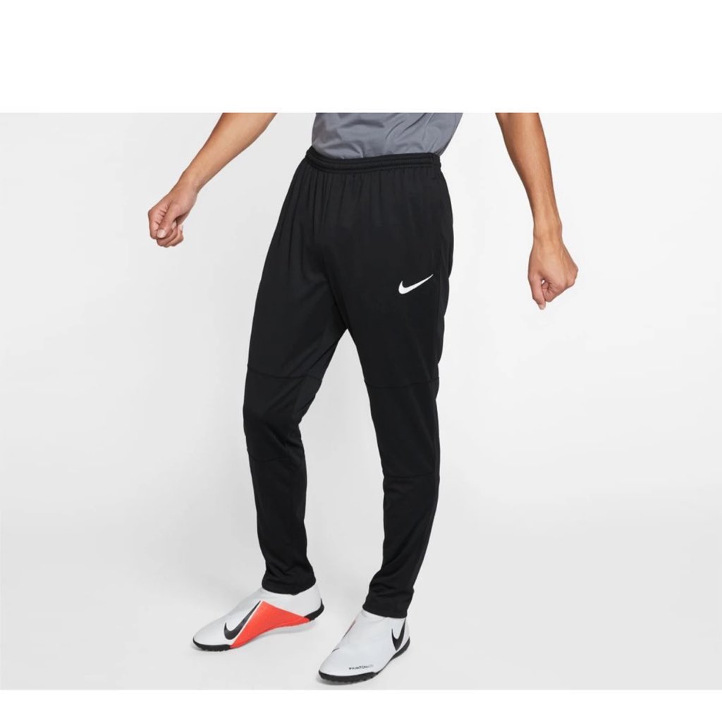 nasiIgiyinsinIr's tweet photo. Nike ürünlerinde sepette NET %30 İNDİRİM var kaçıran üzülür 🥳😍👇🏻

Link ➡️ https://t.co/hKvZw3azOu https://t.co/lrpWm1L9f6