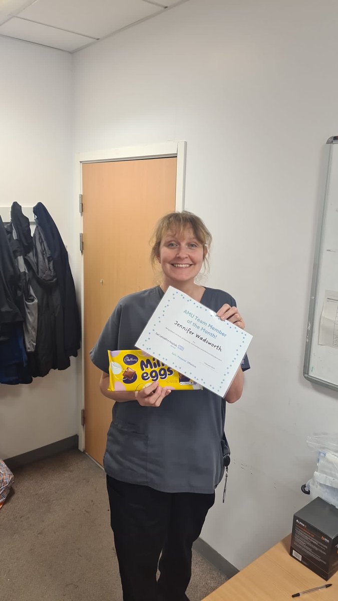 KellyFr22289790's tweet photo. Acute Medicines employee of the month, our very own Jenny Wasdworth!
Very well deserved award.
Always hard working and great team player. Congratulations 🎊 
@FirozaAdam2 @adam2484 @lesley_gaw @acutemedACPs https://t.co/oMefxsQB7D