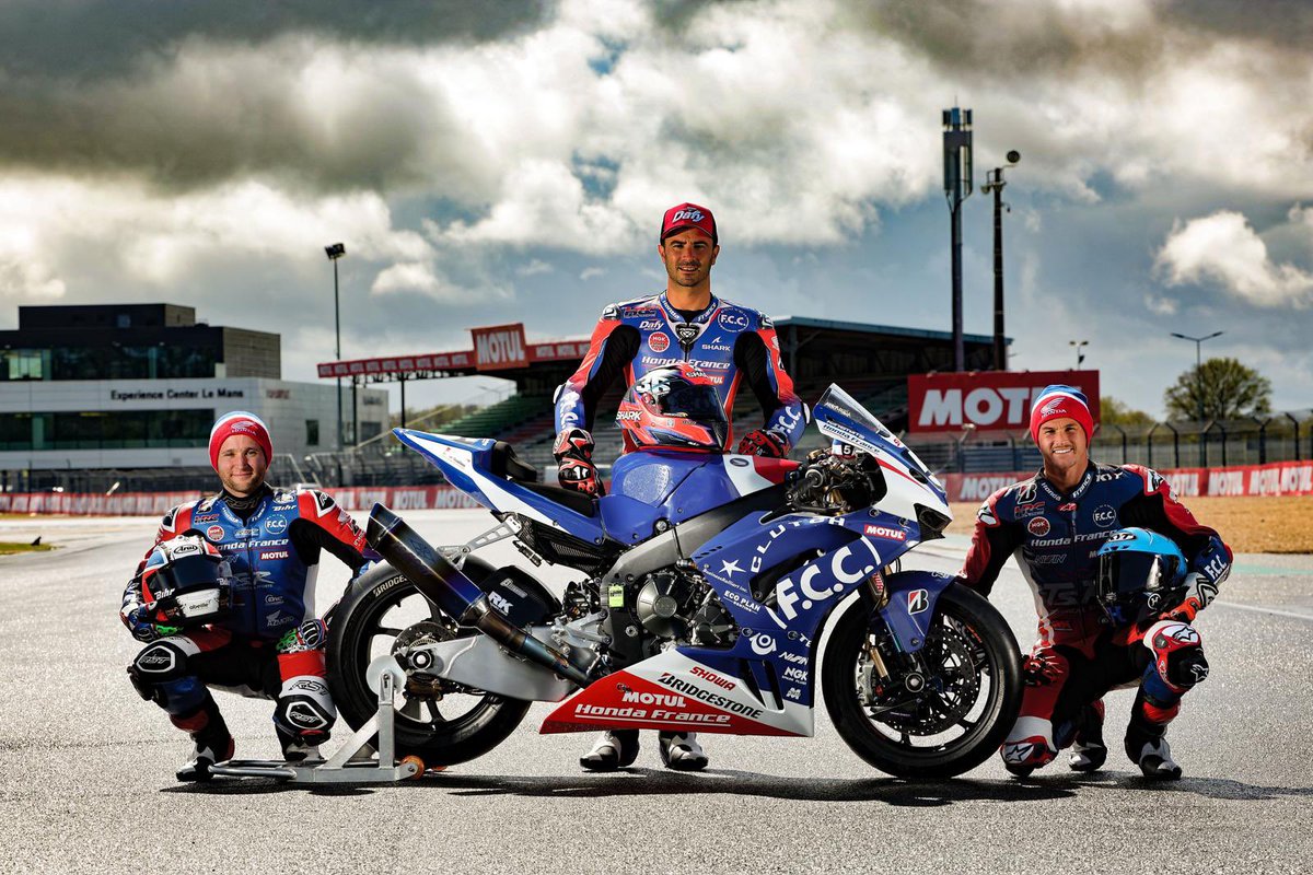 hondaproracing's tweet photo. @TSRHondaFrance ready to reclaim the FIM EWC title after the two days of testing at Le Mans and great result for @Viltais333 🔥

The 14 teams powered by #Honda are looking forward to the opening round at #24heuresmotos Motos from 18-21 April.

#FIMEWC #HondaRacingCorporation #HRC https://t.co/FsaFqHE3Ky