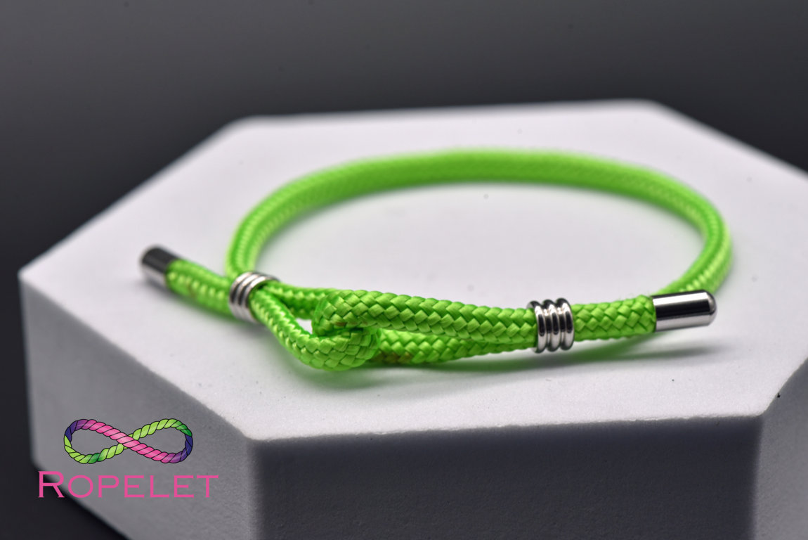 This gorgeous neon green double adjustable bracelet by Ropelet features stainless sell bead and end caps and is made to a range of sizes when you order at ropelet.co.uk #ropelet #jewelry #wristsyle #neon #giftideas #stylefashion #styling
