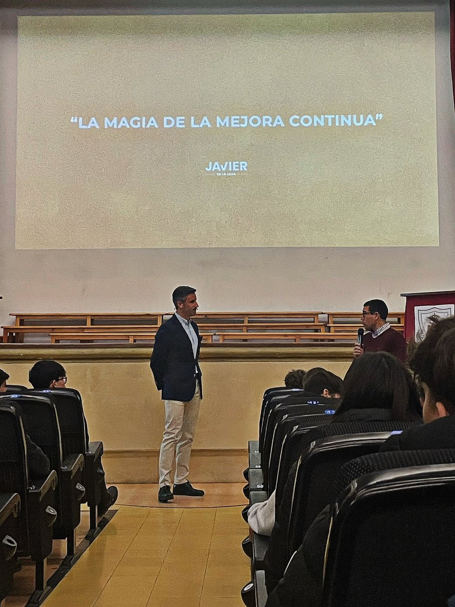 Agradecemos a <a href="/javierdelacasav/">Javier de la Casa</a> por acompañarnos esta mañana. Los alumnos de 4o de la ESO han podido disfrutar de “La magia de la mejora continua”