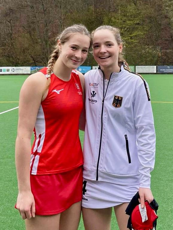 So good to see @DeanCloseSchool Caitlin Thompson playing for @EnglandHockey U18s Squad v Germany over Easter. Also playing against former @DeanCloseSchool player Tessa Schultze Enden. #proudofyouboth