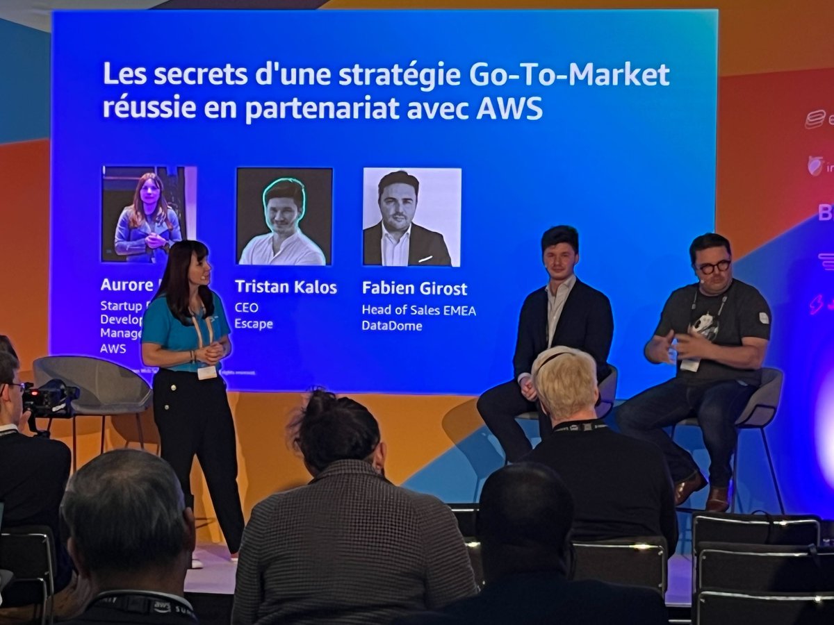 Bonjour from Paris! Our #BotBusters had a fantastic time representing DataDome at AWS Summit Paris today. 🤩🤩