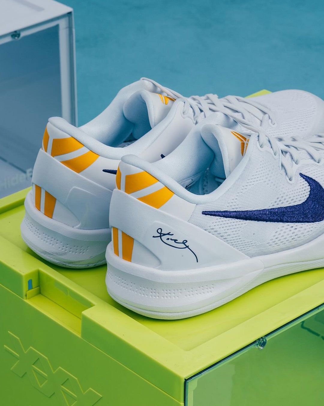 KOBE 8 PROTRO 