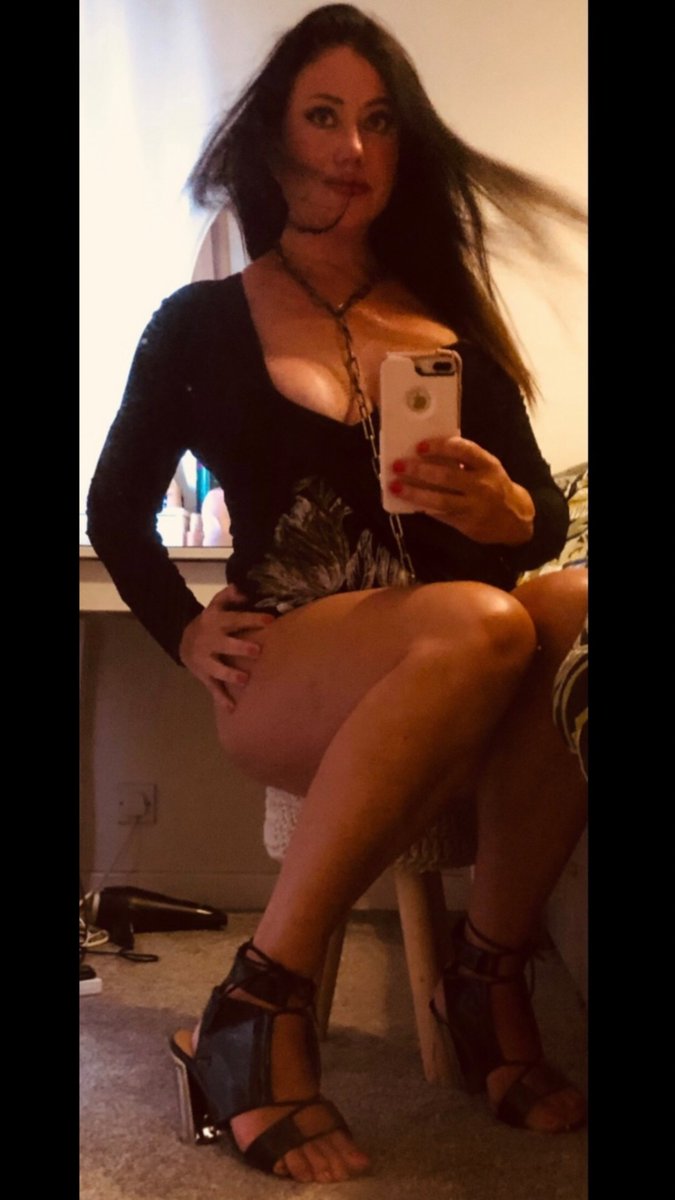 50% off at my Only Fans exclusive racy content head over subscribe onlyfans.com/mslisaappleton 🔥😍💋