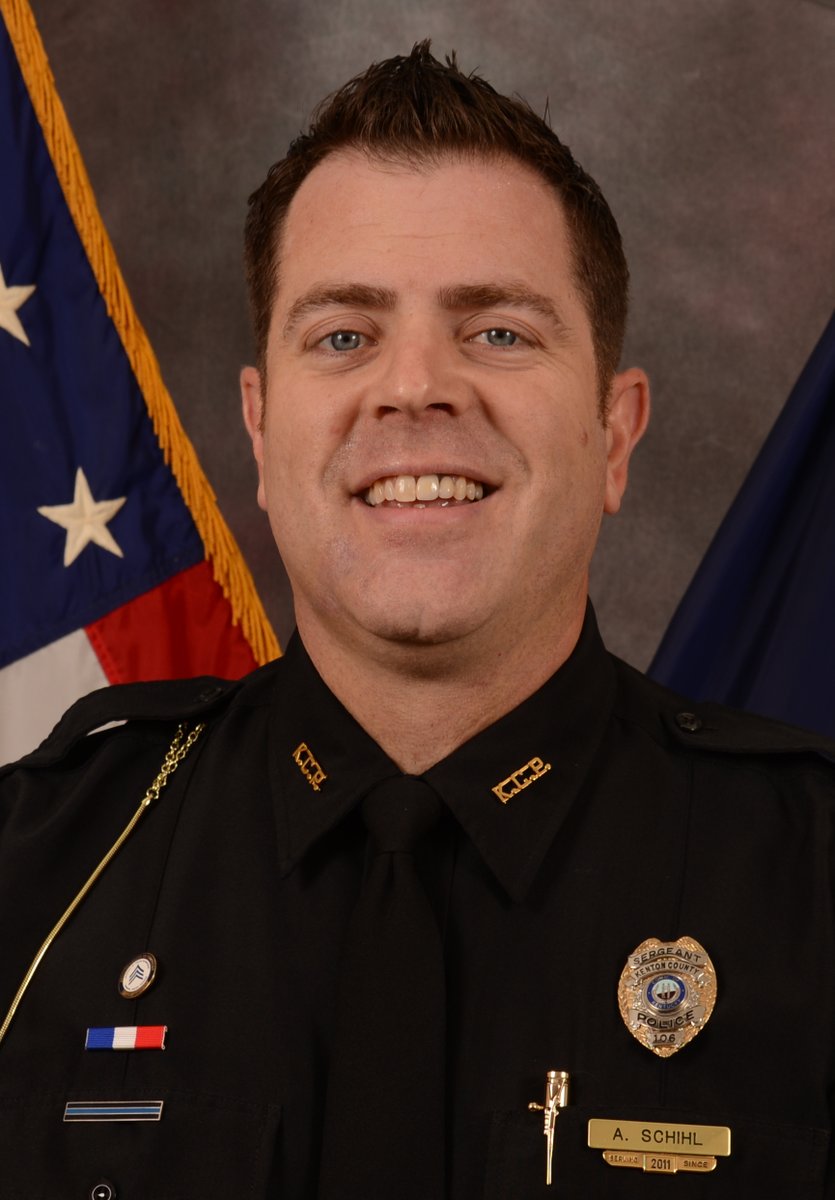 FBILouisville's tweet image. Congratulations to @UKPolice's Lt. Ryan Johnson, @madisonvillepd's Maj. Justin Jones, and @KCPD's Sgt. Aaron Schihl on their recent graduation from Session 289 of the #FBI National Academy!