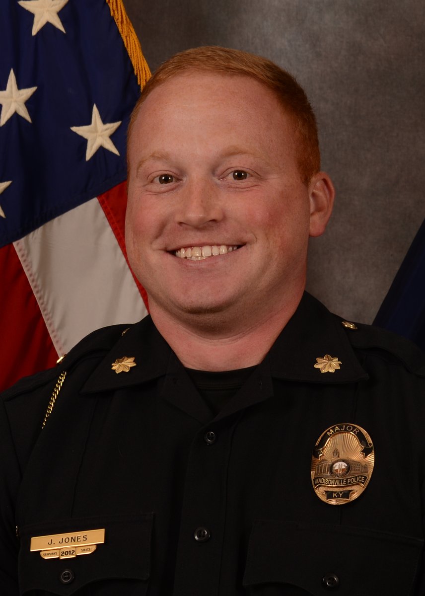 FBILouisville's tweet image. Congratulations to @UKPolice's Lt. Ryan Johnson, @madisonvillepd's Maj. Justin Jones, and @KCPD's Sgt. Aaron Schihl on their recent graduation from Session 289 of the #FBI National Academy!