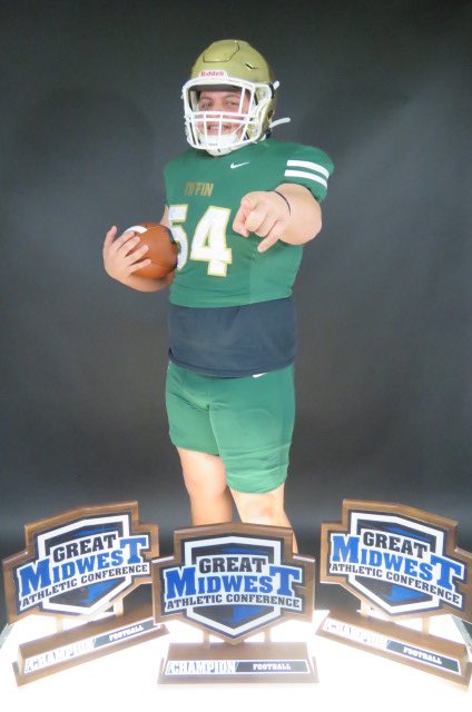 Thank you! <a href="/TUDragonFB/">Tiffin University Football</a> for showing us around!