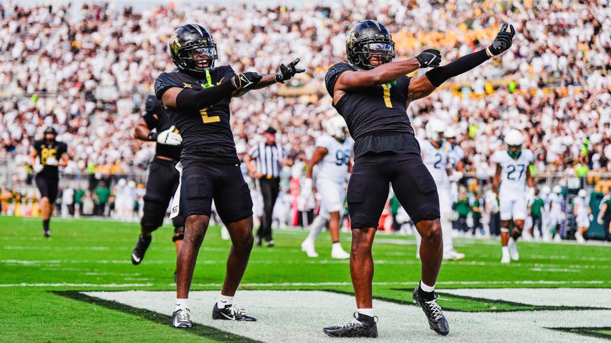 After a great conversation with @MozeeJ43 I am Blessed to receive an offer from University of Central Florida! @MozeeJ43 @CoachWilliams_7 @UCF_Football @MohrRecruiting @SWiltfong_ @RivalsPapiClint @adamgorney @AllenTrieu @DemetricDWarren @CochBG4 @DarrenSunkett @hamitchom