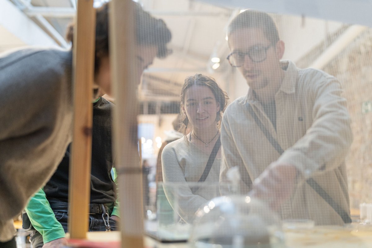 ⭐️ Calling all creatives! Take your professional journey to the next level by connecting with industry experts.
🚀 Join the Distributed Design Mentor Scheme and become our next mentee. Apply until April 30, 2024: distributeddesign.eu/event/distribu…

#CreativeEurope #DistributedDesign