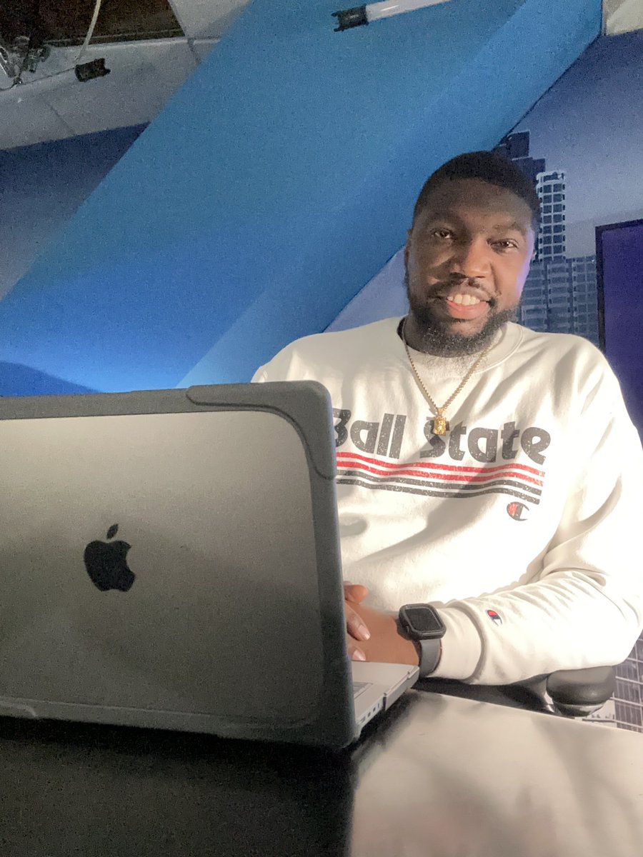 Syndicated Sam 📻🎙 tweet media