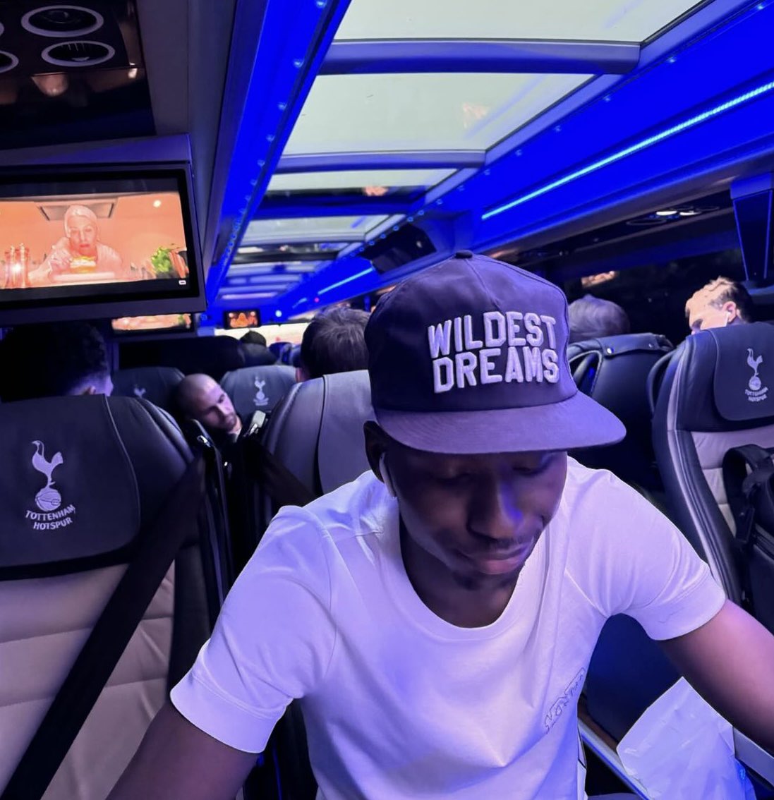 pape matar sarr is a swiftie confirmed