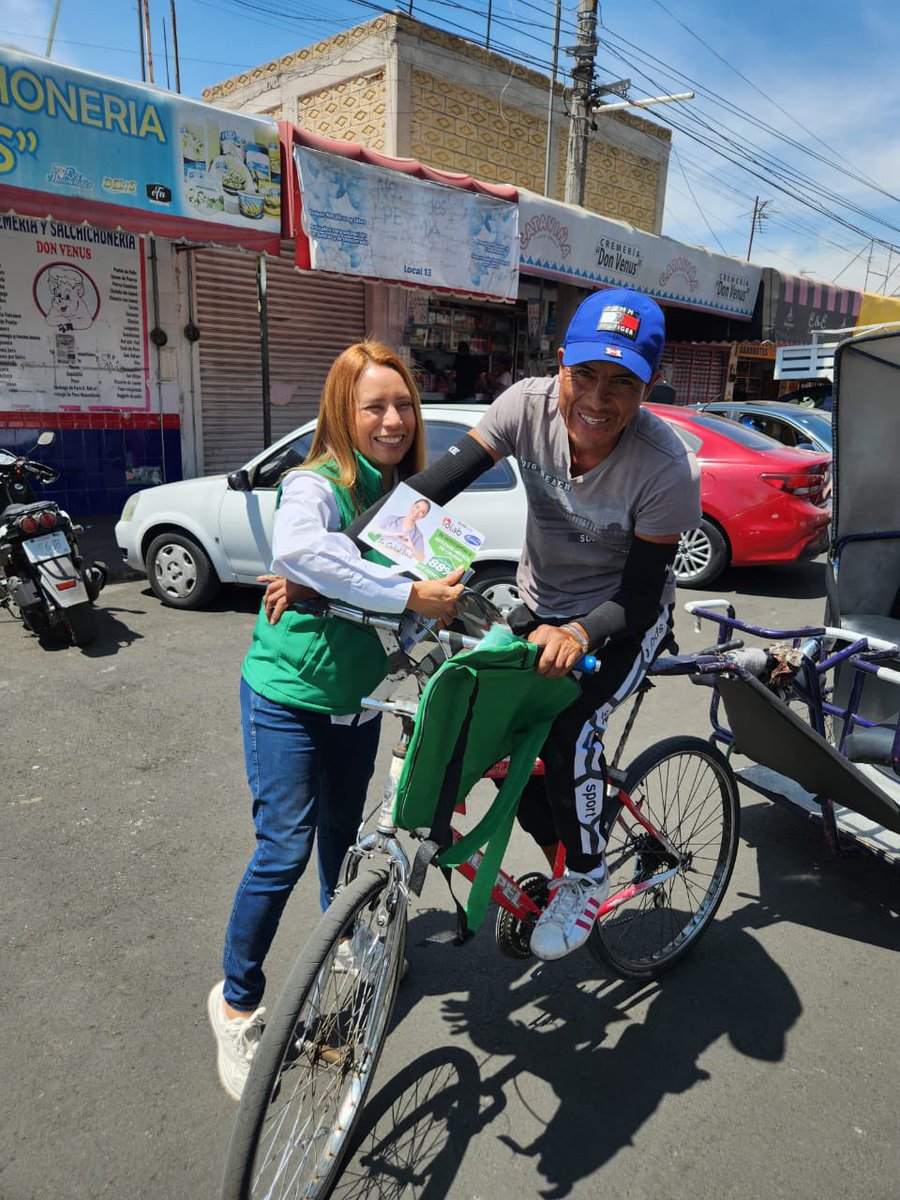 IvonneMacielF's tweet photo. ¡Fue maravilloso compartir con nuestr@s amig@s del Mercado Gustavo Baz Prada en Nezahualcóyotl! Agradezco sus ideas y preocupaciones compartidas. Seguimos unid@s trabajando por un futuro mejor. 💚 #GustavoBazPrada #Nezahualcóyotl #MujeresQuePiensanEnGrande #ConIvonneVa" https://t.co/gfMm5O4hxF