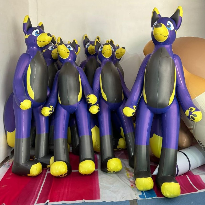PooltoyWolf's tweet image. For those who ordered a #Mactoy...SOOOOOOON :D
The army swells...
#Inflatable