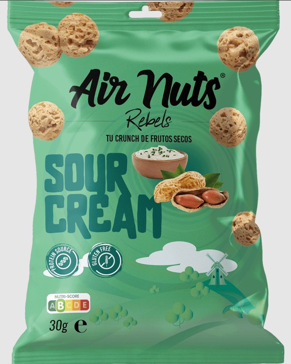 ⚠️ Excusivamente para personas alérgicas a las proteínas de la leche: Presencia de proteínas de la leche en crunch de frutos secos. ▶️Nombre del producto: Crunch de cacahuete con aroma sour cream. ▶️Marca: AIR NUTS REBELS. 📌 t.ly/NSOIz