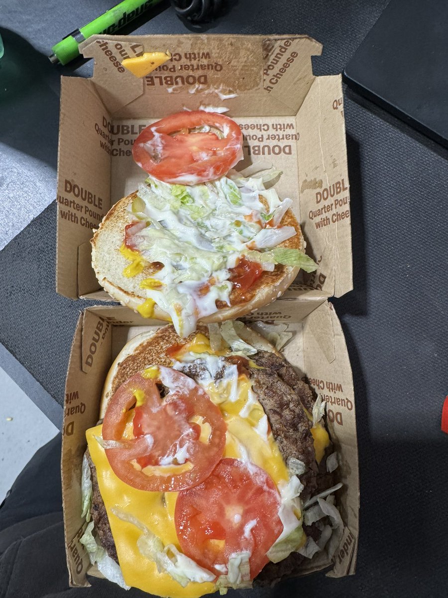 TheLargestPotat's tweet photo. @McDonalds send these mf back to school or minimum wage. Wtf? https://t.co/BkD3wXWC7y