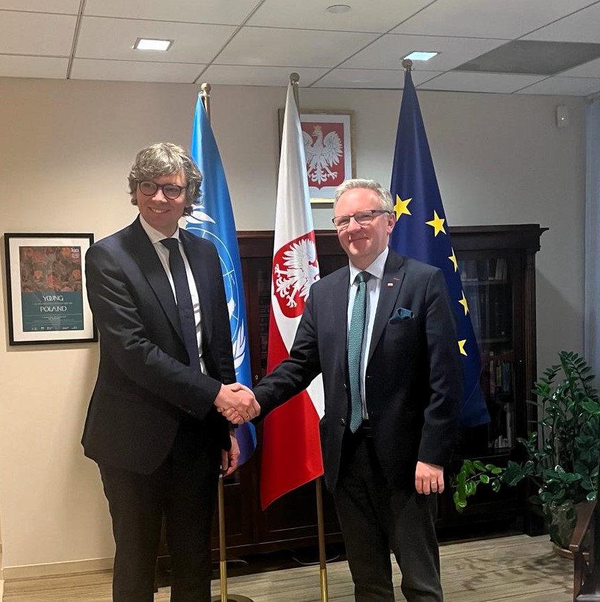 Amb. @KSzczerski talked with Dep. SG of @ITU, @tlamanauskas about digital endeavors within @UN. One of the topics was next year's World Summit on the Information Society aimed at harnessing the potential of information and communication technologies for sustainable development.