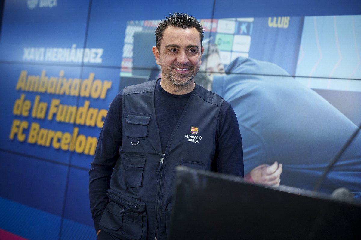 Tenim nou ambaixador i es diu Xavi Hernández Creus.🧡 @FCBarcelona_cat