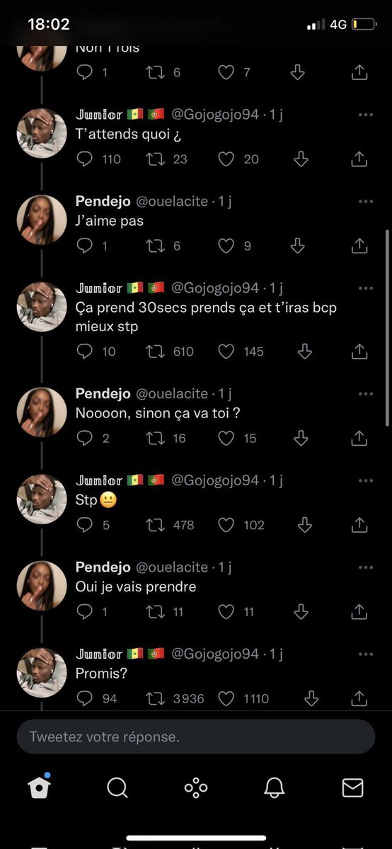 stephyves225's tweet photo. Cette interaction est lunaire mdrrr https://t.co/an8noRVCed