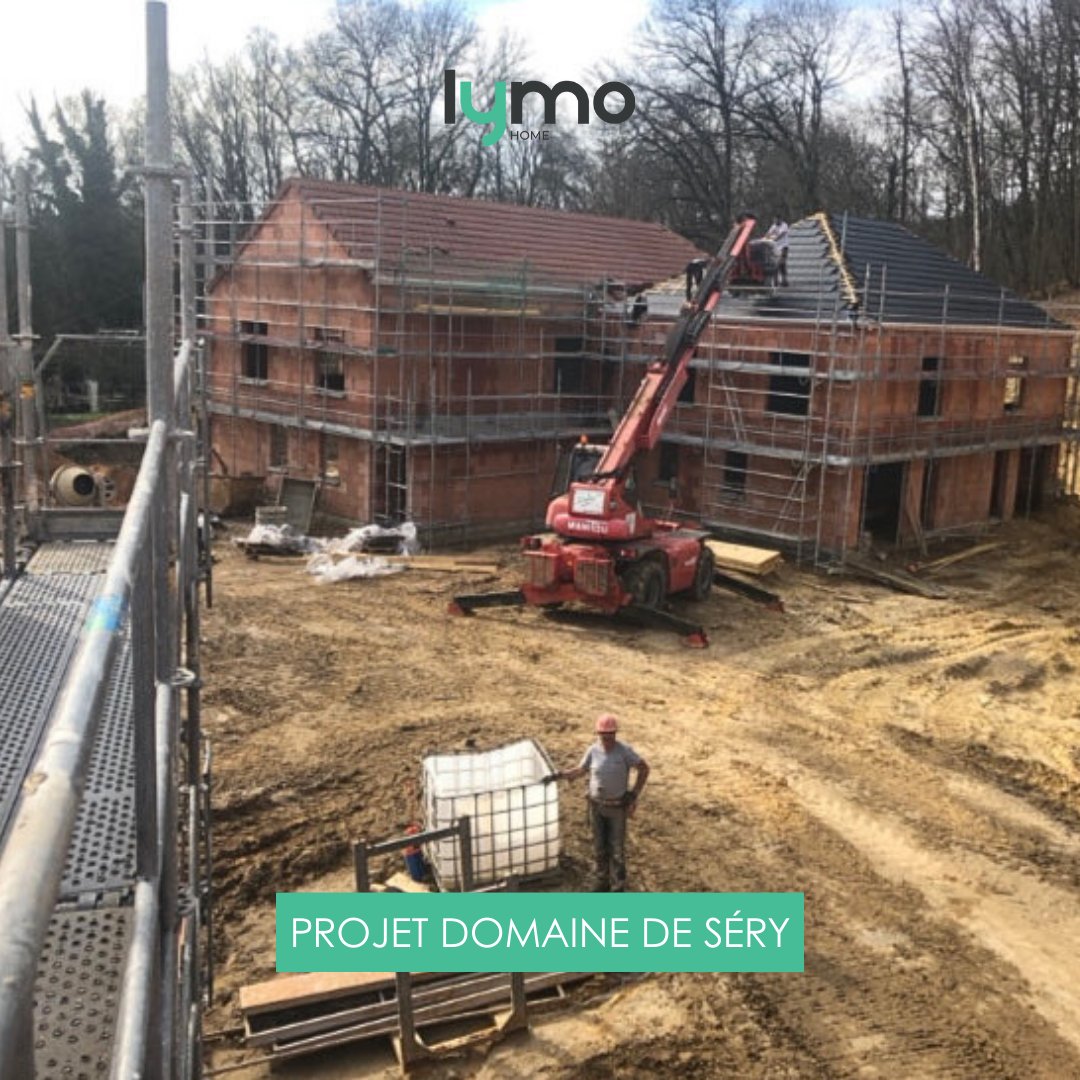| Travaux |
Chantier Domaine de Séry 🏗️

Située entre Paris et Chartres, dans l'aire urbaine d’Épernon, cette résidence de 33 logements commence à voir le jour 🏡

Il reste 4 Duplex de type T4 disponibles à l'achat !
📧 commercial@lymo.fr
📞 05 82 95 62 53

#residence #immobilier