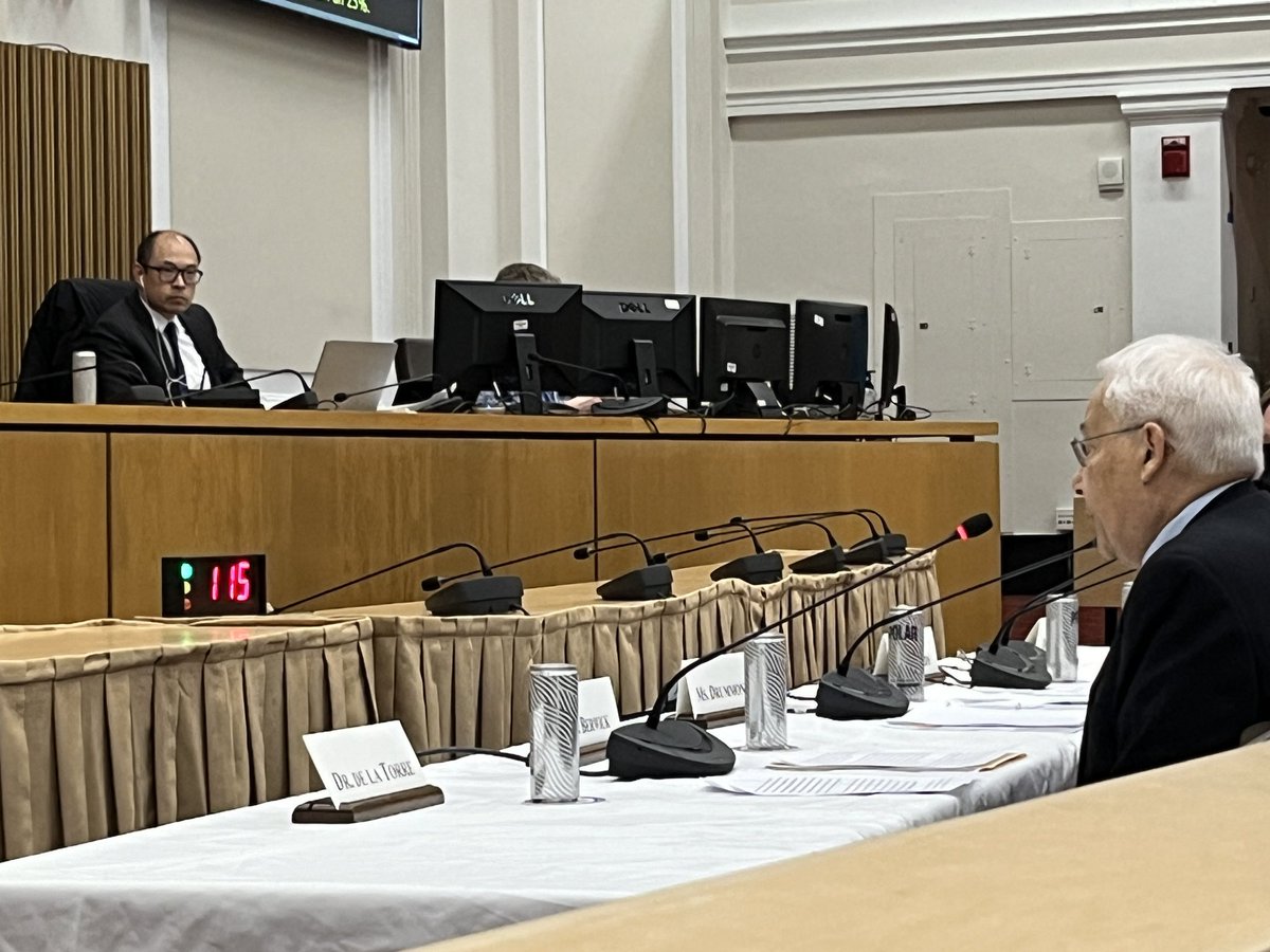 Dr. Steve Epstein (@drsteveepstein) on Twitter photo Only 14% of hospital board members nationally have had patients care experience, <a href="/donberwick/">Don Berwick</a> testified at Senate HELP committee field hearing in Boston. Only 14% of hospital board members nationally have had patients care experience, <a href="/donberwick/">Don Berwick</a> testified at Senate HELP committee field hearing in Boston.