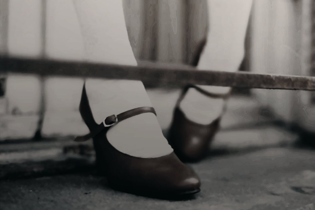 𝐋𝐔𝐂𝐘 𝐏𝐄𝐕𝐄𝐍𝐒𝐈𝐄. tweet media