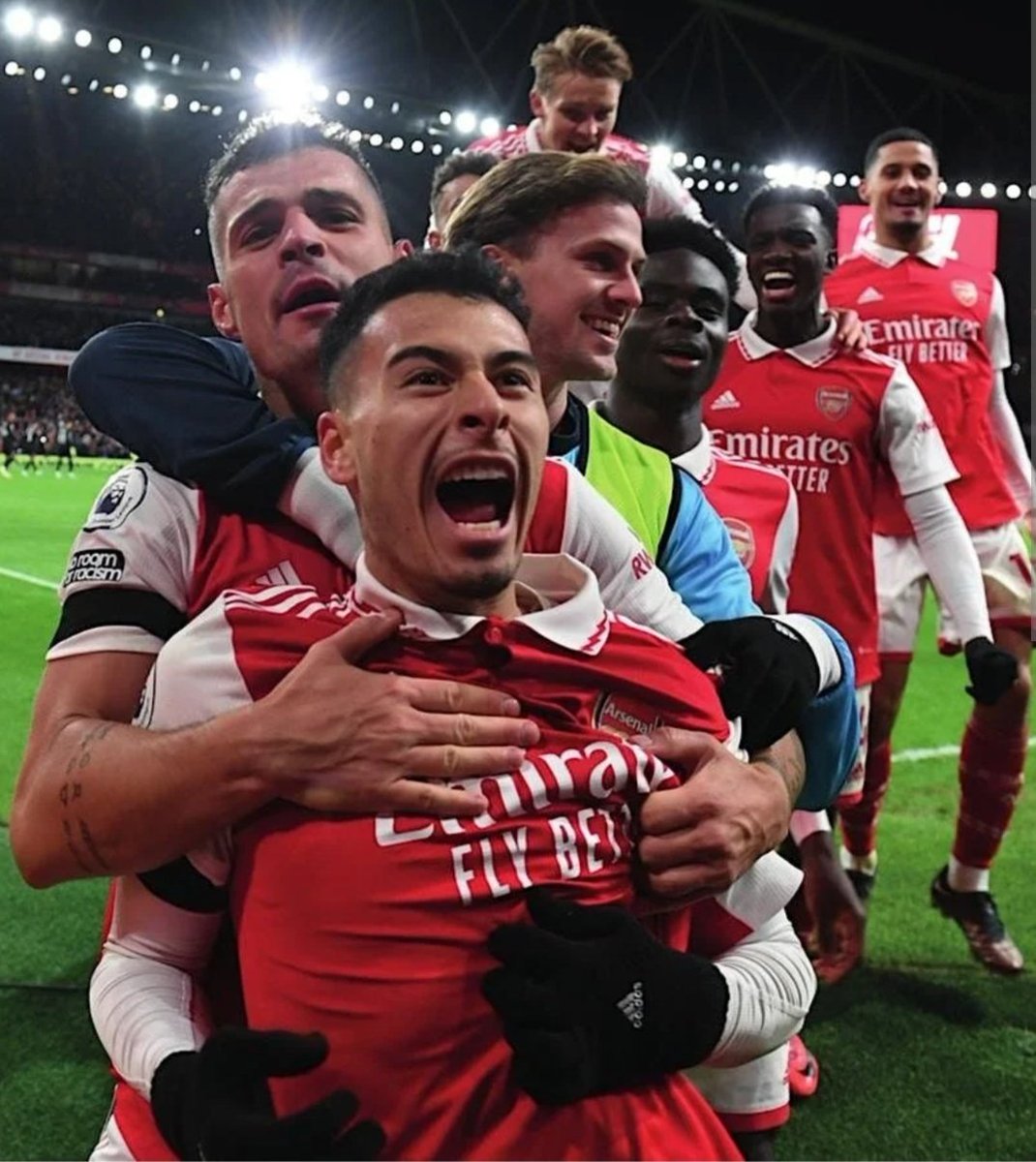 racingblogger's tweet photo. 💷 If ARSENAL Beat LUTON &amp; GABRIEL MARTINELLI SCORES ANYTIME Tonight:

🎁 I'll give £100 CASH to One of YOU Lucky People at 10pm!! 💷

To Enter: 👇

1⃣ RT this Tweet
2⃣ Follow @racingblogger

📸 https://t.co/MKtySjcIlv

#ARSLUT #Arsenal #fyp #Football ⚽️ https://t.co/kTNc1emneE